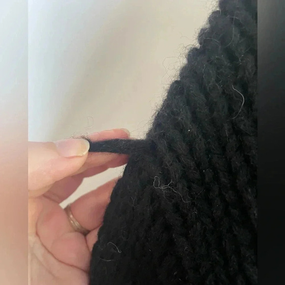 Vintage 90s‎ Mens J Crew Hand Knit Black Wool Chunky Striped Crew Sweater Sz L - Picture 4 of 8